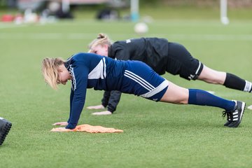 Bild 241 - Co-Trainerin der Frauen Nationalmannschaft Britta Carlson in Wahlstedt